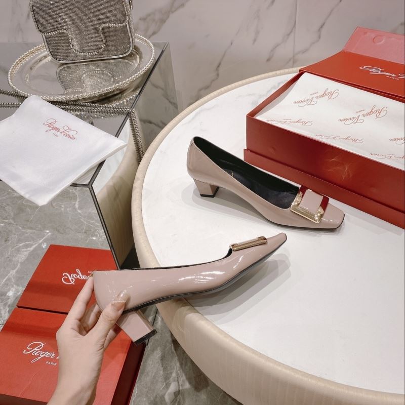 Roger Vivier flat shoes